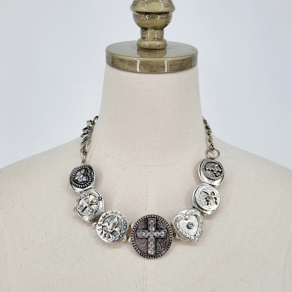 Vintage Cross Heart Peace Emblem Charm Collar Necklace Silver Tone Metal - Picture 1 of 7